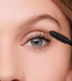 Bourjois Twist Up The Volume Mascara 002 Ultra Brown -Bekend Cosmetica Winkel 1066x1200 1