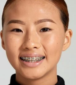 NYX Professional Makeup Tame & Frame Brow Pomade - Brunette TFBP03 - Wenkbrauwgel - 5 Gr 17 NYX Professional Makeup Tame & Frame Brow Pomade - Brunette TFBP03 - Wenkbrauwgel - 5 Gr -Bekend Cosmetica Winkel 1080x1200