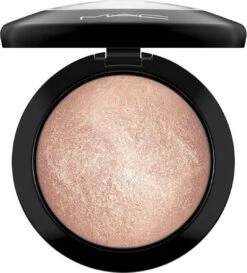 MAC Cosmetics Mineralize Skinfinish Highlighter Poeder - Soft & Gentle -Bekend Cosmetica Winkel 1084x1200 4