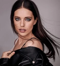 Maybelline New York SuperStay Full Coverage Gezichtspoeder - 10 Ivory 16 Maybelline New York SuperStay Full Coverage Gezichtspoeder - 10 Ivory -Bekend Cosmetica Winkel 1095x1200 2