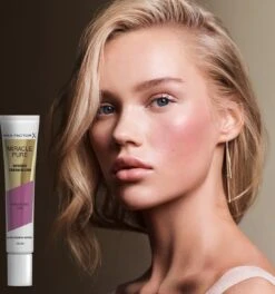 Max Factor Miracle Pure Vegan Blush - 004 Blooming Berry 14 Max Factor Miracle Pure Vegan Blush - 004 Blooming Berry -Bekend Cosmetica Winkel 1123x1200 6