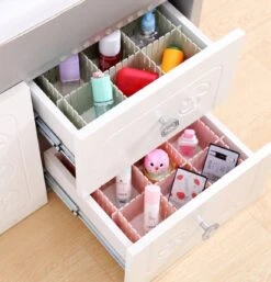 Merkloos Kunststof Ladeverdeler - Lade Organizer - Set Van 4 Stuks - Voor Kleding/Keuken/Bureau/Make-Up - Op Maat Te Knippen - 37x7CM - Wit -Bekend Cosmetica Winkel 1153x1200 4