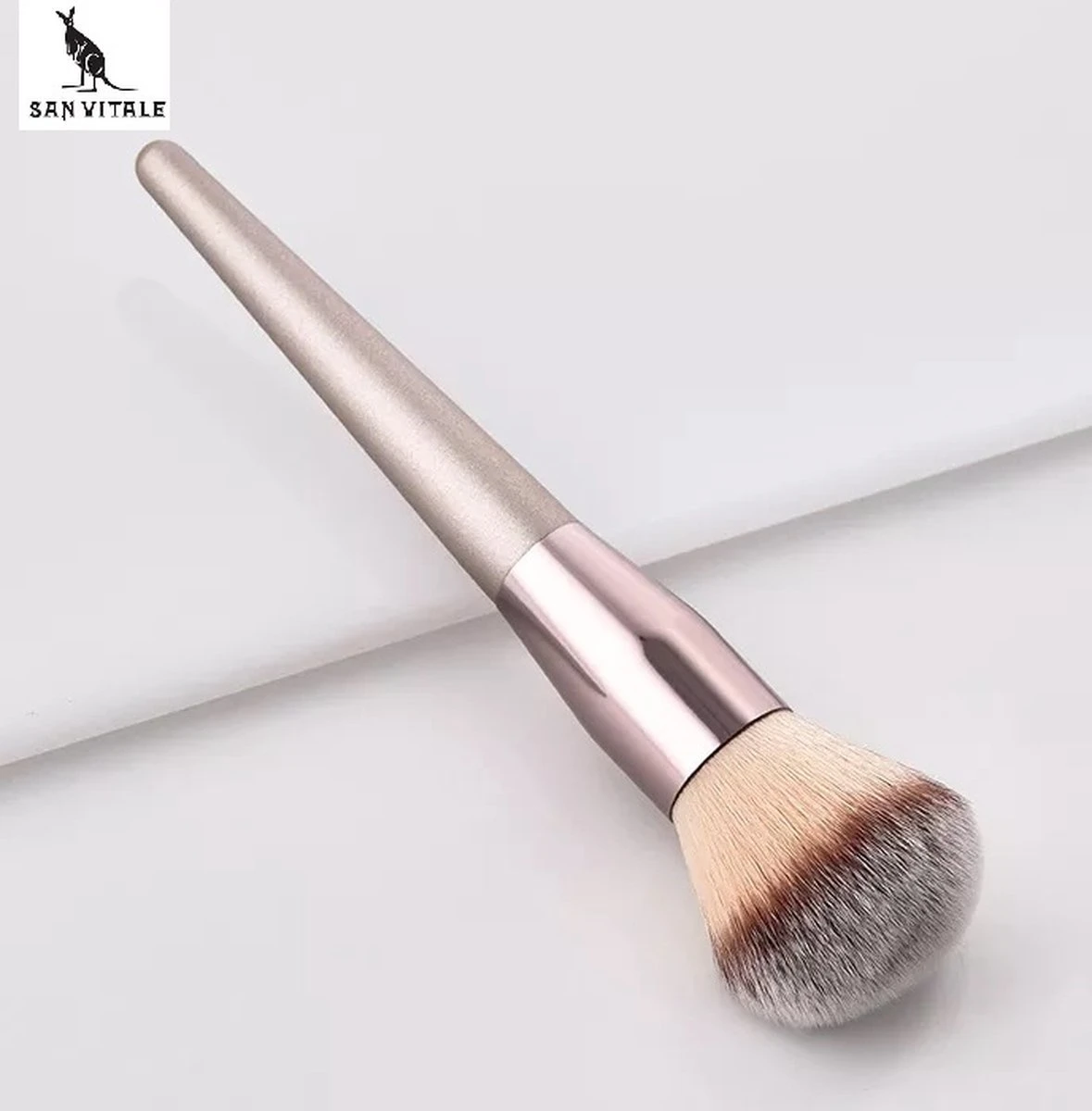 San Vitale® - Luxe Professionele Make Up Kwasten Set - Make Up Brush - Vegan Penselen - Inclusief Pouch - Make Up Pouch Met 10-delig Penselen Set - Champagne/goud 14 San Vitale® - Luxe Professionele Make Up Kwasten Set - Make Up Brush - Vegan Penselen - Inclusief Pouch - Make Up Pouch Met 10-delig Penselen Set - Champagne/goud - Afbeelding 12