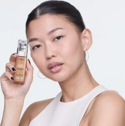 L’Oréal Paris - True Match Foundation - 7.R/C - Natuurlijk Dekkende Foundation Met Hyaluronzuur En SPF 16 - 30 Ml 9 L’Oréal Paris - True Match Foundation - 7.R/C - Natuurlijk Dekkende Foundation Met Hyaluronzuur En SPF 16 - 30 Ml -Bekend Cosmetica Winkel 1197x1200 23
