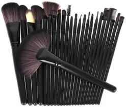 Make-up Kwasten Set - Professionele Kwasten - 24-delig Met Tasje - Cosmetica Kwasten - Zwart - Rheme -Bekend Cosmetica Winkel 1200x1017 5