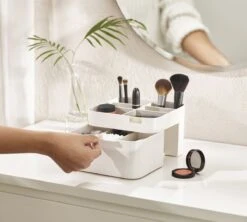 Joseph Joseph Cosmetica Opbergdoos Medium - Medium - Sorteervakken & Uitschuifbaar -Bekend Cosmetica Winkel 1200x1080 8