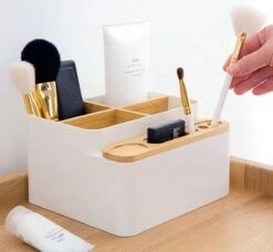 LYVION Make-up En Bureau Organizer - Kunststof En Bamboe -Bekend Cosmetica Winkel 1200x1109 2