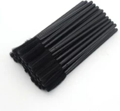 Lashes & More – 50 Stuks Siliconen WimperBorsteltjes – Zwart - Mascara Borsteltjes - Mascara Borstel - Wimper Borstel - Siliconen Wimperborstel - Wimperborstel Voor Wimper Extensions - Siliconen Wenkbrauwborstel -Siliconen Top - Wenkbrauw Kwast -Bekend Cosmetica Winkel 1200x1110 9