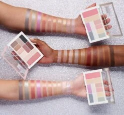 Maybelline The City Kits Urban Light Eye + Cheek Palette -Bekend Cosmetica Winkel 1200x1112 4