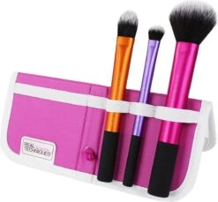 Real Techniques Essentials Set - 3 Delig - Make-up Kwastenset -Bekend Cosmetica Winkel 1200x1113 6
