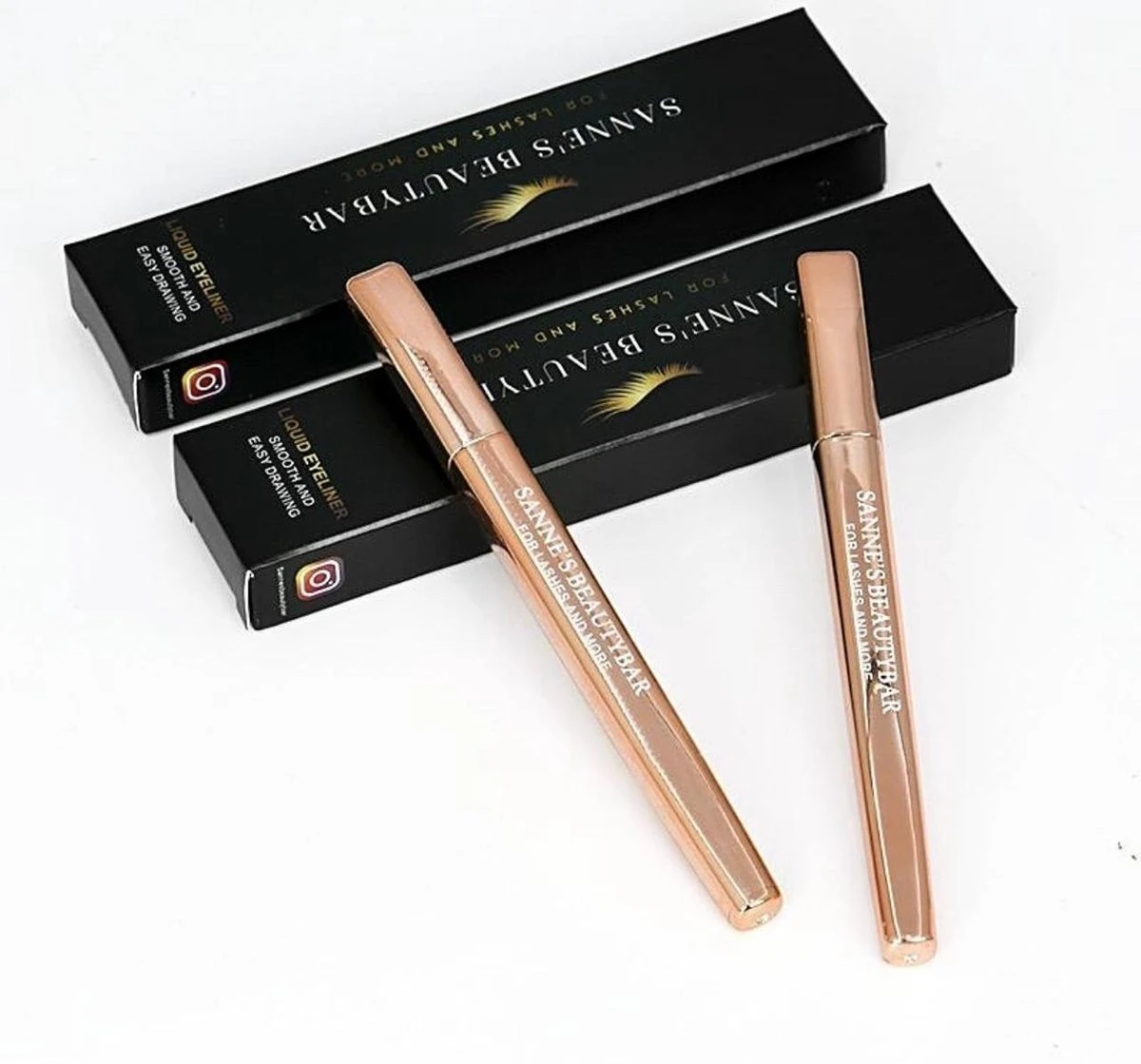 Waterproof En Olie Vrije Eyeliner - Eyeliner - Ook Voor Wimperextension - Watervaste Eyeliner - Smudge Proof - Oil Free - Water Resistant - Black Eyeliner - Zwarte Eyeliner 4 Waterproof En Olie Vrije Eyeliner - Eyeliner - Ook Voor Wimperextension - Watervaste Eyeliner - Smudge Proof - Oil Free - Water Resistant - Black Eyeliner - Zwarte Eyeliner - Afbeelding 2