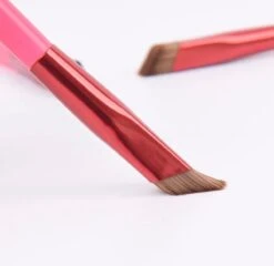 Kopari Wenkbrauwborstel - Wenkbrauw Borstel - Make-up - Vierkant - Borstel - TikTok - Wenkbrauw - Trend - Schuin -Bekend Cosmetica Winkel 1200x1168 14