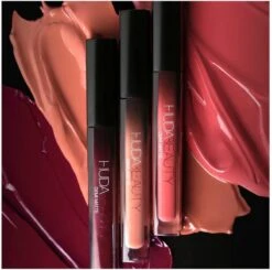 Huda Beauty Demi Matte Cream Lipstick - Révolutionnaire -Bekend Cosmetica Winkel 1200x1191 1