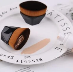 Garpex® Blush Foundation Brush - Make Up Borstel - Powder Brush - Make-up Kwast - Magic Face Brush - Concealer -Bekend Cosmetica Winkel 1200x1196 30