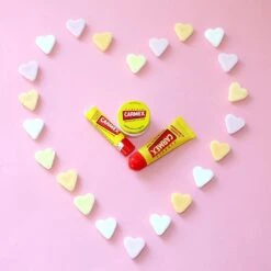 Carmex Lip Balm Classic Stick Original 4,25 Gram- VSCO Girls Producten - Lippenbalsem -Bekend Cosmetica Winkel 1200x1198 22
