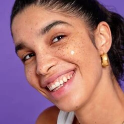 NYX Professional Makeup - Honey Dew Me Up Primer 24 NYX Professional Makeup - Honey Dew Me Up Primer -Bekend Cosmetica Winkel 1200x1200 1048