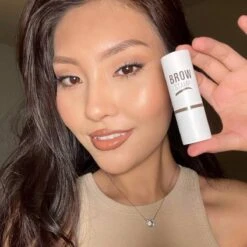 Merkloos Premium Wenkbrauw Stempel - Wenkbrauw Sjabloon - Wenkbrauwstempel - Brow Stamp - 10 Sjablonen - Borsteltje - Herbruikbaar - Waterdicht - Cadeau Voor Haar - Mediumbruin -Bekend Cosmetica Winkel 1200x1200 1492