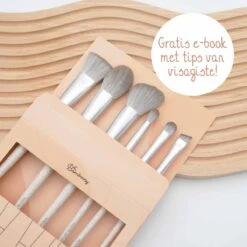 Bamboozy Makeup Kwasten Set Tarwestro - Make Up Brush Foundation Oogschaduw Poeder Kwast Brush Contour Eyeliner - 6 Stuks -Bekend Cosmetica Winkel 1200x1200 1788