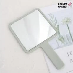 PocketMaster® Make-Up Spiegel / Handspiegel Met Handvat - Licht Groen - Klein - Compact - Handzaam - 8,0 X 8,0 Cm Spiegeloppervlak 9 PocketMaster® Make-Up Spiegel / Handspiegel Met Handvat - Licht Groen - Klein - Compact - Handzaam - 8,0 X 8,0 Cm Spiegeloppervlak -Bekend Cosmetica Winkel 1200x1200 2122