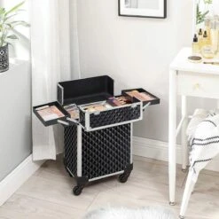 Cosmetische Koffer, Trolley, Make-up Case Met Handvat, 4 Universele Wielen, 4 Uitschuifbare Dienbladen, Make-up Tas, Voor Reizen, Zwart 11 Cosmetische Koffer, Trolley, Make-up Case Met Handvat, 4 Universele Wielen, 4 Uitschuifbare Dienbladen, Make-up Tas, Voor Reizen, Zwart -Bekend Cosmetica Winkel 1200x1200 2588