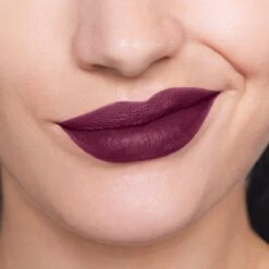 Maybelline Superstay Matte Ink Lippenstift - 40 Believer -Bekend Cosmetica Winkel 1200x1200 34