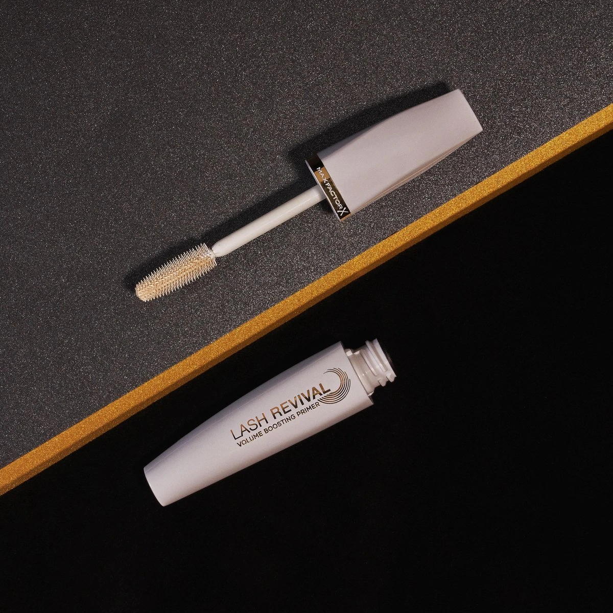 Max Factor Lash Revival Volume Boosting Primer Mascara - 000 Transparant 8 Max Factor Lash Revival Volume Boosting Primer Mascara - 000 Transparant - Afbeelding 6