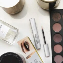 Wimperserum - MEALASH - Groeiserum -Bekend Cosmetica Winkel 1200x1200 457