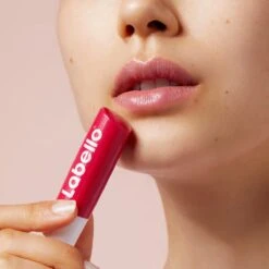 Labello Cherry Shine - Lippenbalsem -Bekend Cosmetica Winkel 1200x1200 55