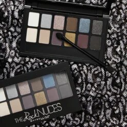 Maybelline The Rock Nudes Oogschaduwpallet- 12 Rock Nudes Blauw Tinten -Bekend Cosmetica Winkel 1200x1200 756