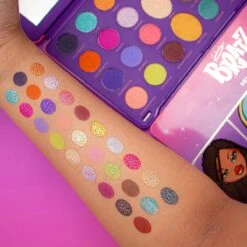 Makeup Revolution X Bratz Limitless Eyeshadow Palette - Oogschaduw Palette -Bekend Cosmetica Winkel 1200x1200 827