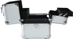 Veronica NAIL-PRODUCTS - Aluminium Koffer - Zilver - 3 Vaks - Draagriem En Afsluitbaar - Beautycase Voor Nagel, Pedicure, Manicure, Visagie, Make-up, Kapper Spullen. -Bekend Cosmetica Winkel 1200x647 1