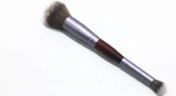 Foundation - Poeder - Make-up Kwast - Foundation Kwast - Concealer Kwast 3-in 1 - Must-have - Cadeau - Verjaardag - Populair - Trendy - Efficiënt - Tijdbesparend -Bekend Cosmetica Winkel 1200x655 1