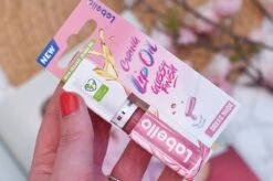 Labello Caring Lip Oil Dress Nude - 5.5 Ml 15 Labello Caring Lip Oil Dress Nude - 5.5 Ml -Bekend Cosmetica Winkel 1200x799 5