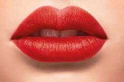 Rimmel London Lasting Finish BY KATE 15th Anniversary - 52 Idol Red - Lipstick 8 Rimmel London Lasting Finish BY KATE 15th Anniversary - 52 Idol Red - Lipstick -Bekend Cosmetica Winkel 1200x800 12