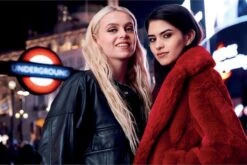 Rimmel London Lasting Finish Foundation - 350 Golden Honey -Bekend Cosmetica Winkel 1200x800 37