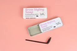 Your Beauty Tree ® Brow Styling Soap - Browsoap - Wenkbrauwzeep - Brow Lamination - Wenkbrauw Zeep 12 Your Beauty Tree ® Brow Styling Soap - Browsoap - Wenkbrauwzeep - Brow Lamination - Wenkbrauw Zeep -Bekend Cosmetica Winkel 1200x800 43
