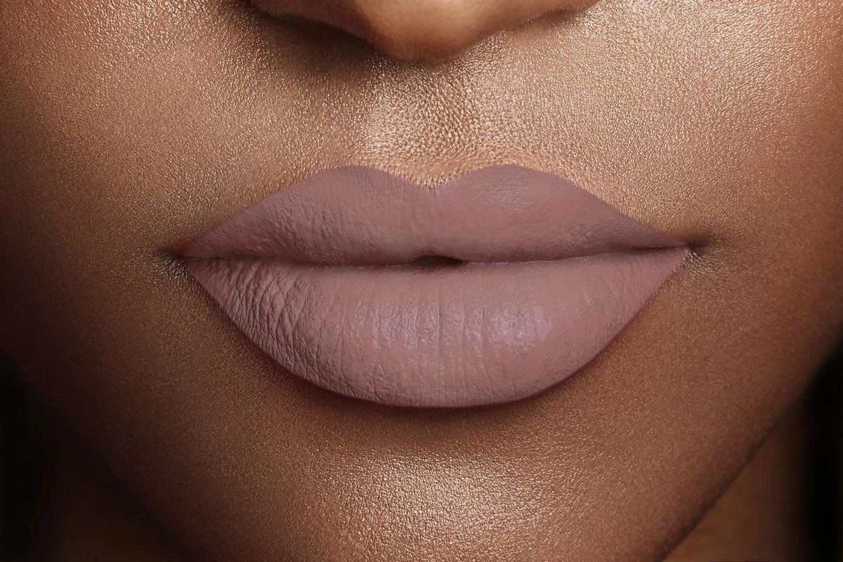 L'Oréal Paris Les Chocolates Ultra Matte Liquid Lippenstift - 852 Box Of Chocolates 7 L'Oréal Paris Les Chocolates Ultra Matte Liquid Lippenstift - 852 Box Of Chocolates - Afbeelding 5