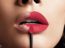 L’Oréal Paris Rouge Signature Lippenstift - 132 I Radiate - Roze - Matte Vloeibare Lipstick -Bekend Cosmetica Winkel 1200x899