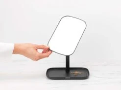 Brabantia ReNew Make-up Spiegel - Met Accessoireschaal - Dark Grey -Bekend Cosmetica Winkel 1200x900 21