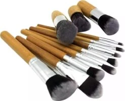 10-delig Bamboe Make-up Geschenkset- Make-up Kwasten - Make Up Brush- Poederkwast -Make Up Penselen Set -Foundation Kwast- Poeder Kwast- Concealer Brush- Lip Brush -Bekend Cosmetica Winkel 1200x974 3