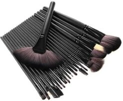 Make-up Kwasten Set - Professionele Kwasten - 24-delig Met Tasje - Cosmetica Kwasten - Zwart - Rheme -Bekend Cosmetica Winkel 1200x992 3