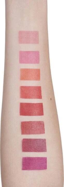 L'Oréal Paris Color Riche Matte Lippenstift - 101 Candy Silhouette -Bekend Cosmetica Winkel 413x1200 3