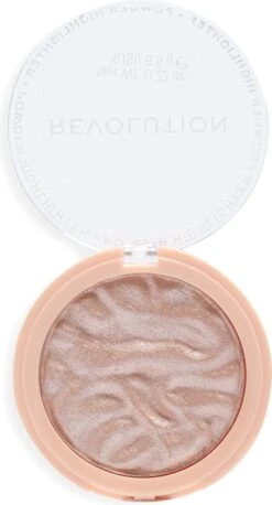 Makeup Revolution - Reloaded Dare To Divulge Highlighter - Brightener 10.0 G -Bekend Cosmetica Winkel 647x1200 3