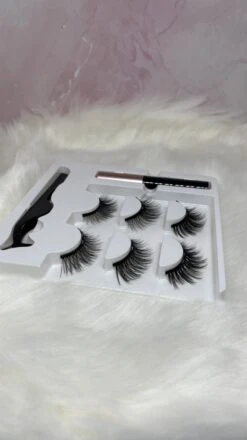 Magnetische Wimpers -Magnetische Eyeliner - 3 Set Wimpers - Magnetic Lashes - Eyelashes - Fake Lashes - 3D Wimpers -Bekend Cosmetica Winkel 674x1200 7