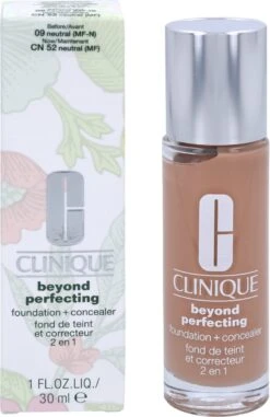 Clinique Beyond Perfecting Foundation + Concealer - 09 Neutral -Bekend Cosmetica Winkel 778x1200 2