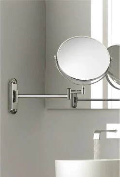 Vitra Make Up Spiegel - 2X Vergroting - Wandspiegel Rond - Scheerspiegel Wandmodel - Badkamer - Roestvrij - Chroom - Draadloos -Bekend Cosmetica Winkel 815x1200 3