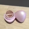 Eos Lip Balm Crystal "Hibiscus Peach" 1 Eos Lip Balm Crystal "Hibiscus Peach" -Bekend Cosmetica Winkel 900x1200 4
