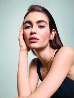 Rimmel London Lasting Finish Foundation - 300 Sand -Bekend Cosmetica Winkel 906x1200 5