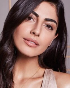 Max Factor Miracle Touch Foundation - 60 Sand 19 Max Factor Miracle Touch Foundation - 60 Sand -Bekend Cosmetica Winkel 959x1200 9