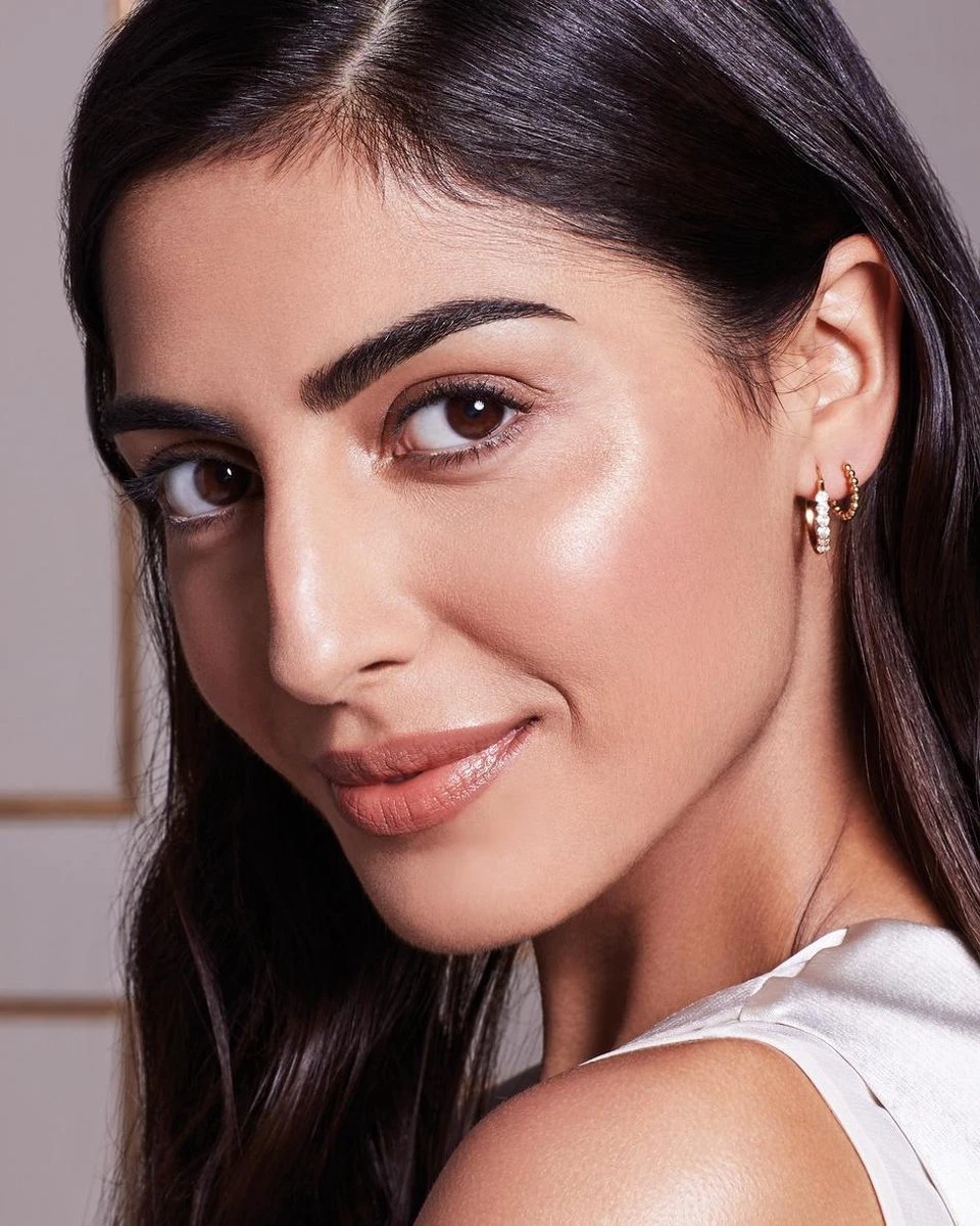 Max Factor Radiant Lift FD - 65 Rose Beige 9 Max Factor Radiant Lift FD - 65 Rose Beige - Afbeelding 7